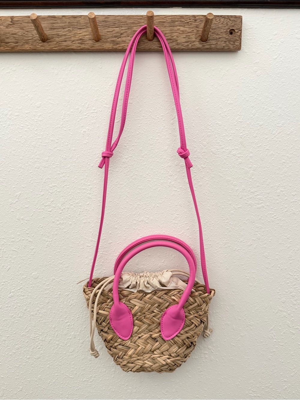 H&M Pink-Handled Straw Mini Crossbody Bag